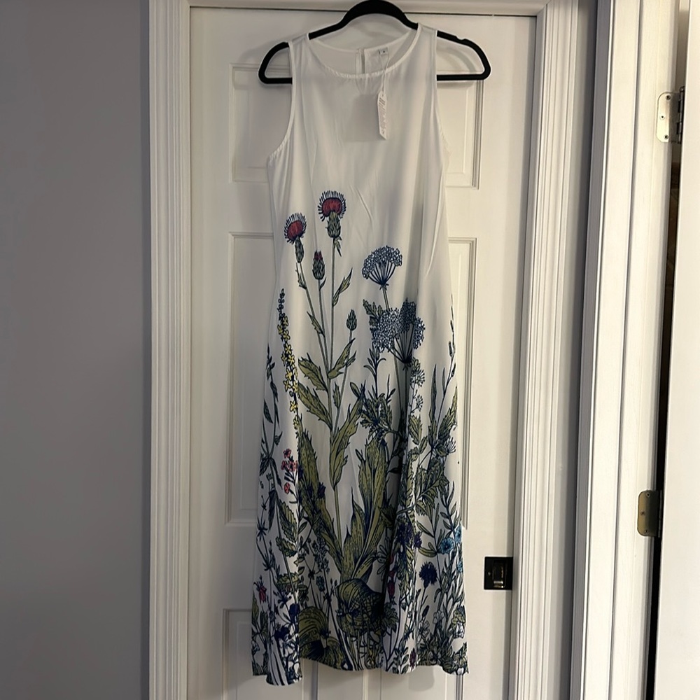 New w Tags - White and Floral Spring/Summer Dress - Size S